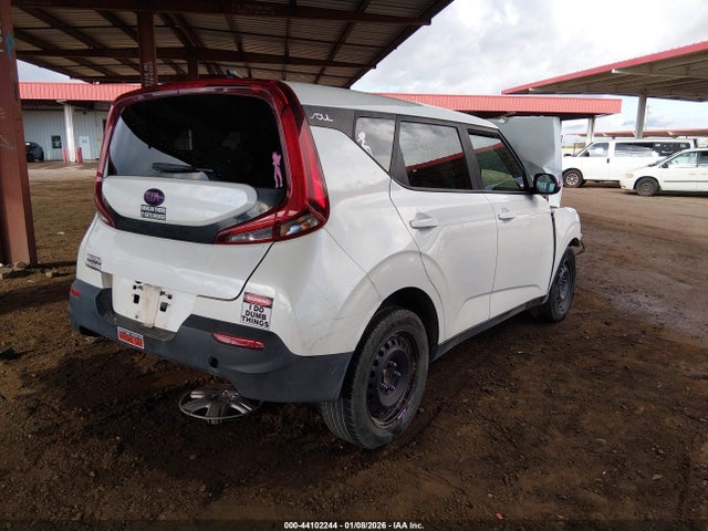 KNDJ23AU9L7073820 KIA SOUL LX