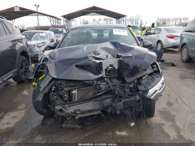 44102248 :رقم المزاد ، 3VWC57BU6KM162719 vin ، 2019 Volkswagen Jetta مزاد بيع