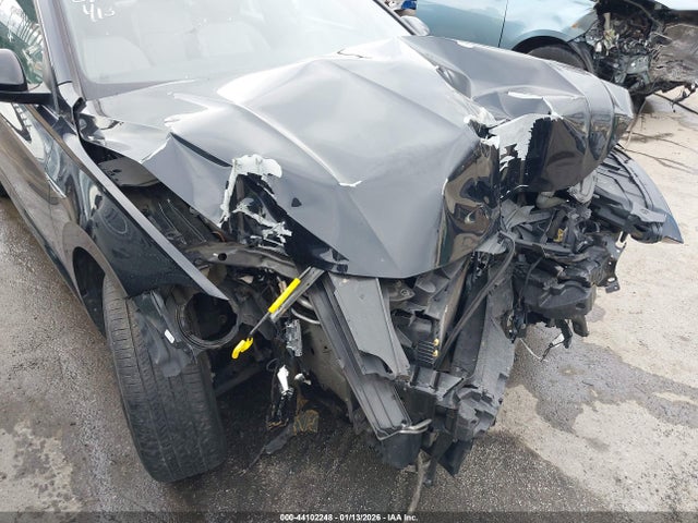 44102248 :رقم المزاد ، 3VWC57BU6KM162719 vin ، 2019 Volkswagen Jetta مزاد بيع