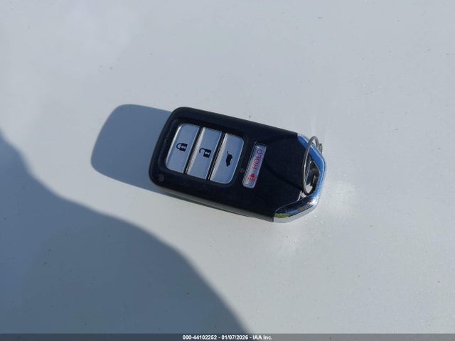 3CZRU5H50NM719885 Honda HR-V EX