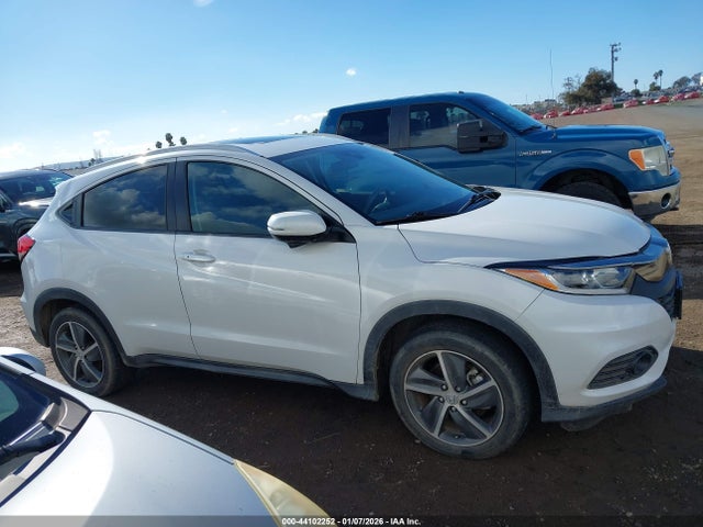 3CZRU5H50NM719885 Honda HR-V EX