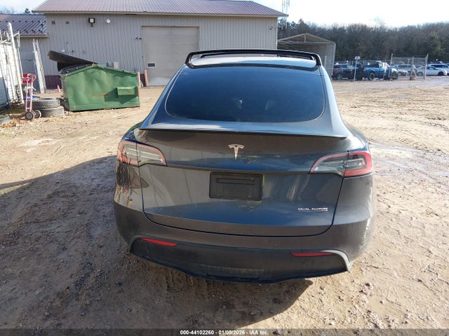 7SAYGDEF1NF510811 Tesla Model Y Performance Dual Motor All-wheel Drive