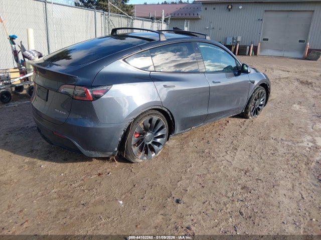 2022 TESLA MODEL Y 7SAYGDEF1NF510811 Photo 3