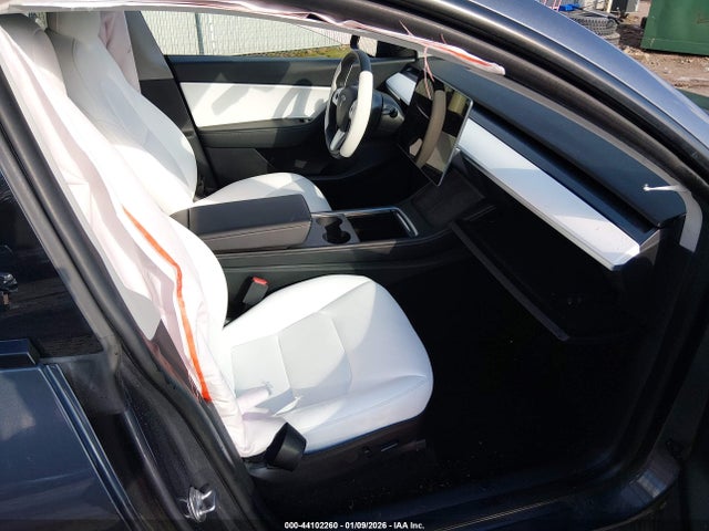 2022 TESLA MODEL Y 7SAYGDEF1NF510811 Photo 4