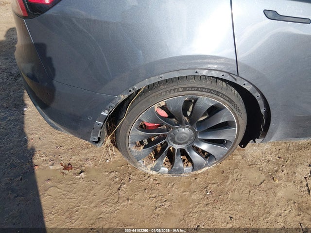 2022 TESLA MODEL Y 7SAYGDEF1NF510811 Photo 5