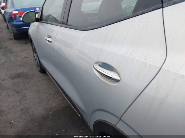 1G1FZ6S09P4186715 Chevrolet Bolt Euv Fwd Premier