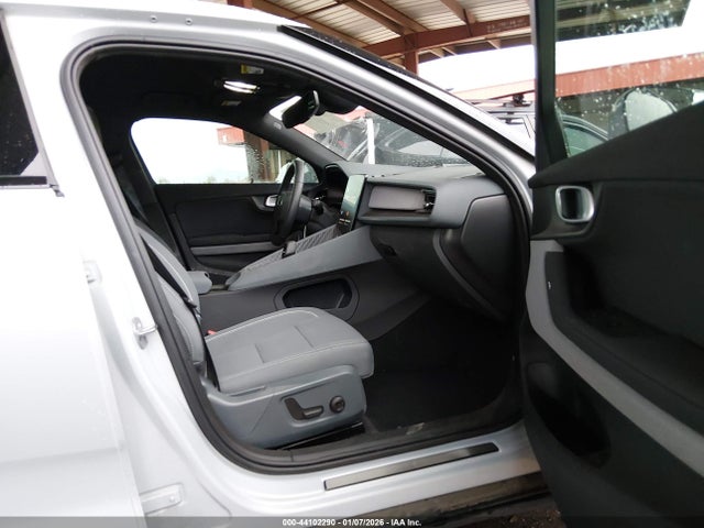 2024 POLESTAR 2 YSMFD3KA5RL216884 Photo 4