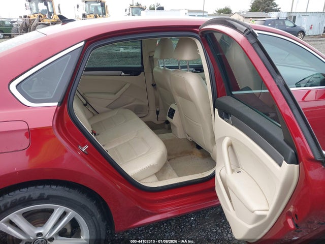 1VWBV7A33FC086680 Volkswagen Passat 2.0l Tdi Se