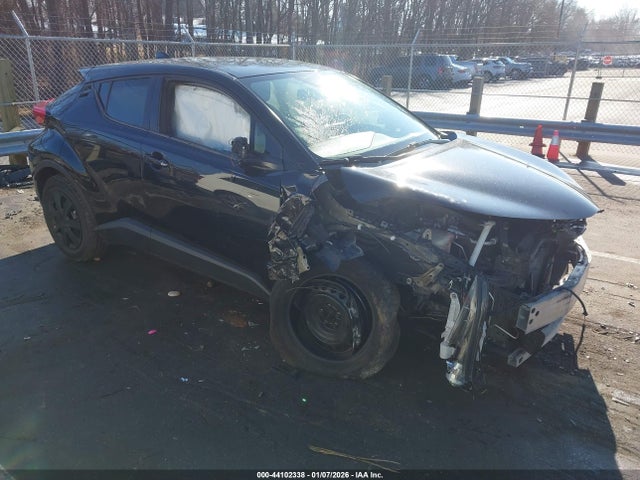 2019 TOYOTA C-HR NMTKHMBX8KR101367