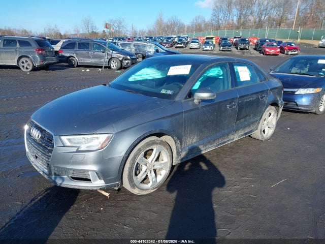 2018 AUDI A3 WAUB8GFF9J1024084 Photo 1