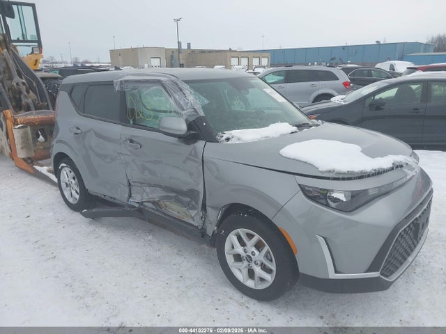 KNDJ23AU8R7240192 KIA SOUL LX