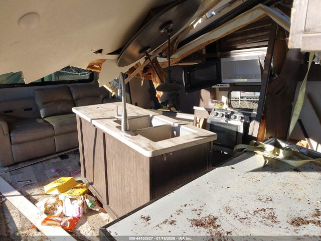 5ZT3BK5B9LA324834 Coachmen Other
