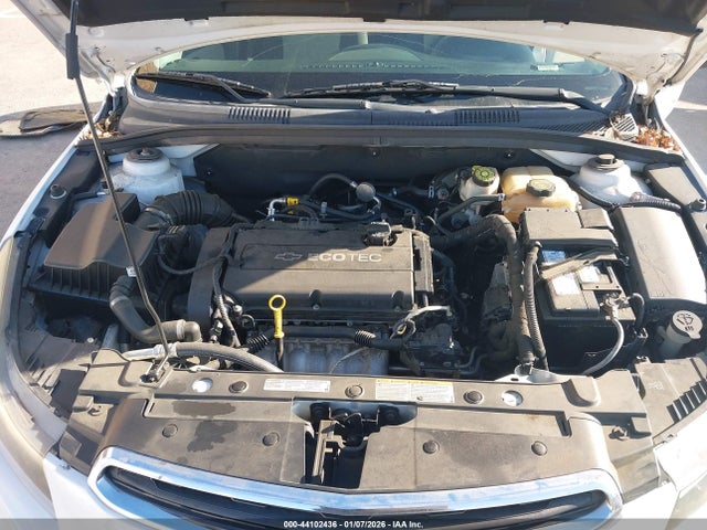 1G1PA5SG5F7283393 Chevrolet Cruze Ls Auto