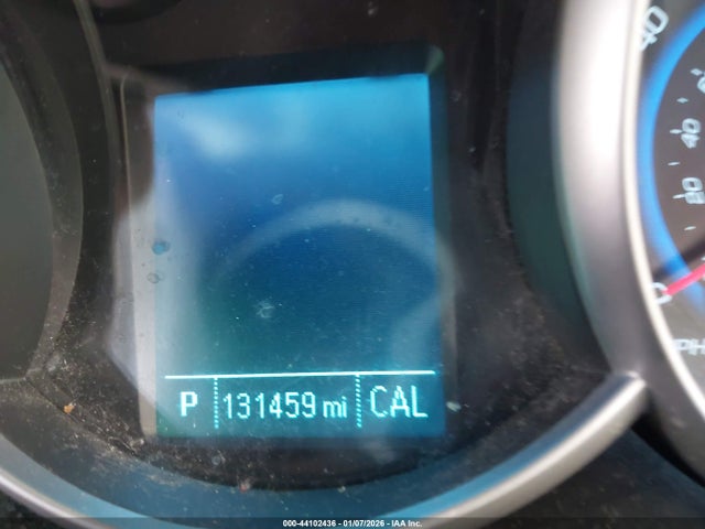 1G1PA5SG5F7283393 Chevrolet Cruze Ls Auto