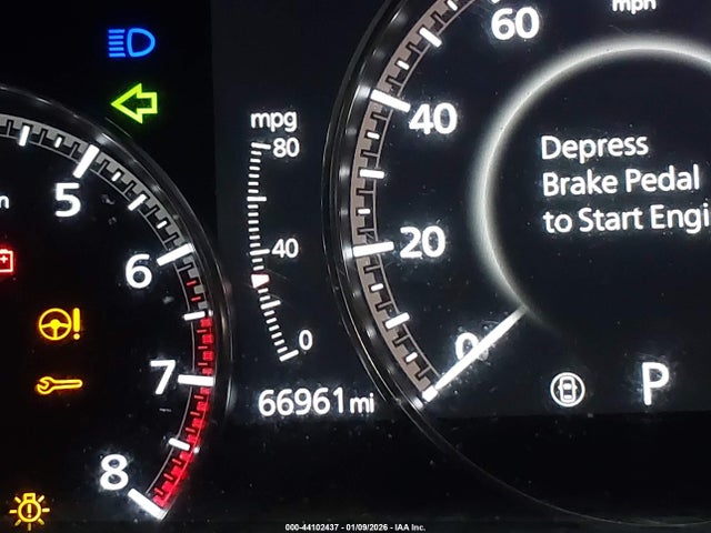 44102437 :رقم المزاد ، 3MVDMBCM2PM584259 vin ، 2023 Mazda Cx-30 2.5 S Carbon Edition مزاد بيع