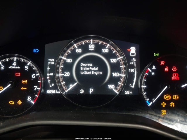 44102437 :رقم المزاد ، 3MVDMBCM2PM584259 vin ، 2023 Mazda Cx-30 2.5 S Carbon Edition مزاد بيع
