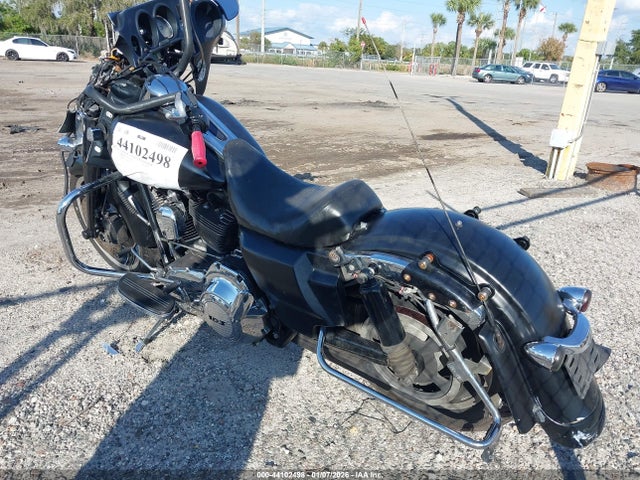 2013 HARLEY-DAVIDSON FLHX 1HD1KBM17DB668108 Photo 2