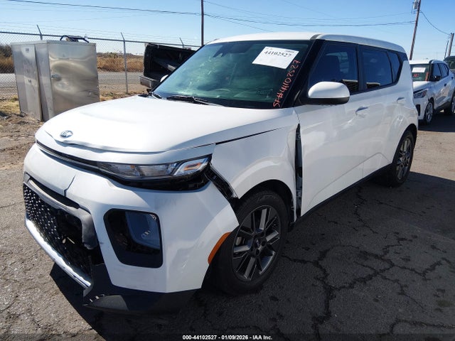 KNDJ23AU8M7797063 KIA SOUL S