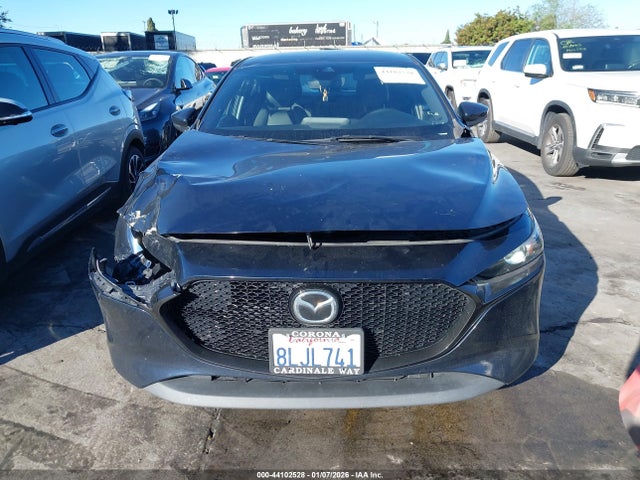 JM1BPAJM6K1135802 Mazda MAZDA3