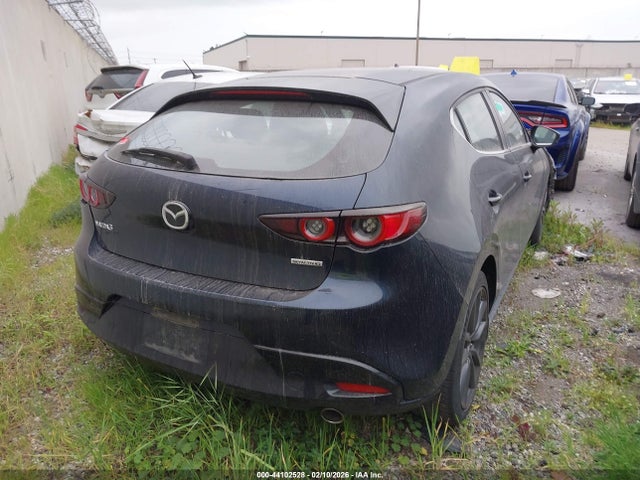 JM1BPAJM6K1135802 Mazda MAZDA3