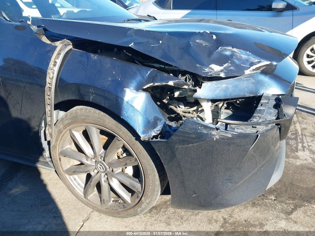 JM1BPAJM6K1135802 Mazda MAZDA3
