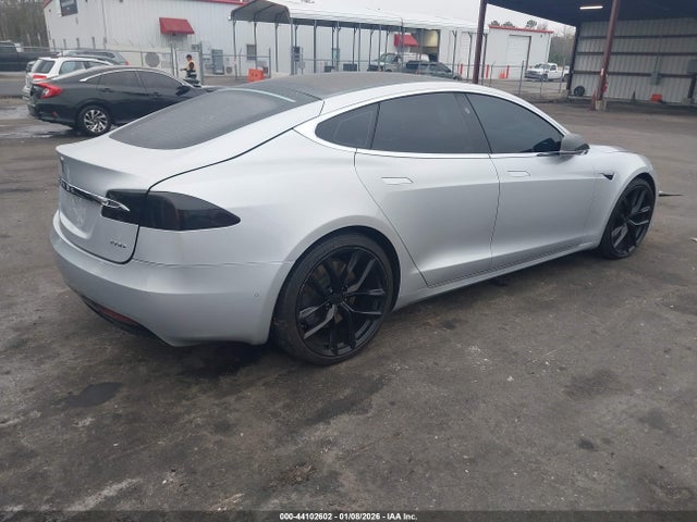 2018 TESLA MODEL S 5YJSA1E26JF244342 Photo 3