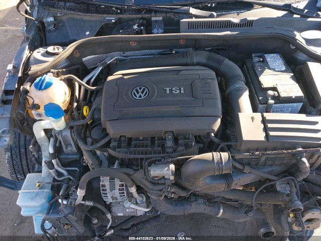 3VWL17AJ0EM440604 Volkswagen Jetta 1.8t Sel