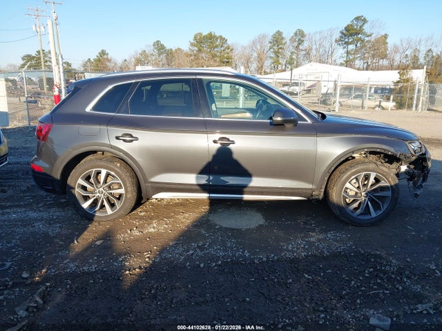 WA1BAAFY4M2007451 Audi Q5 Premium Plus 45 Tfsi Quattro S Tronic