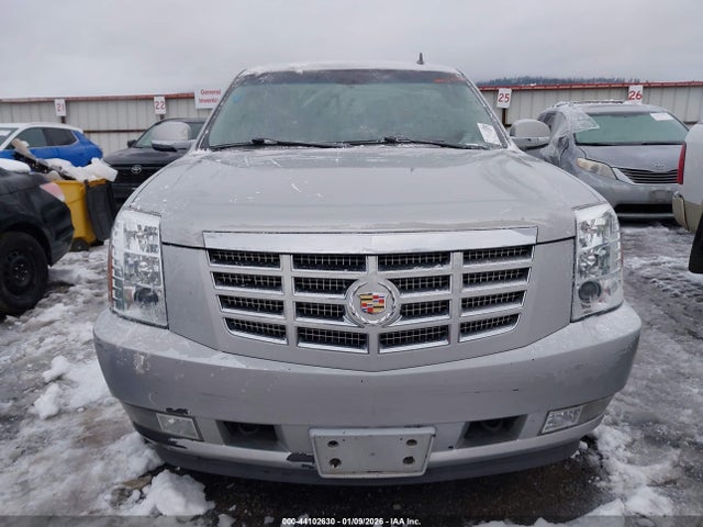 Aukcja sprzedaży 2011 Cadillac Escalade Luxury, vin: 1GYS4BEF9BR126078, numer aukcji: 44102630