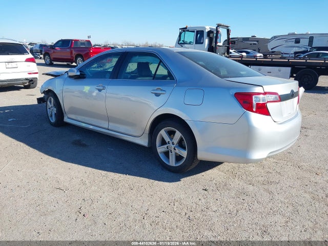 2013 TOYOTA CAMRY 4T1BF1FKXDU275875 Photo 2