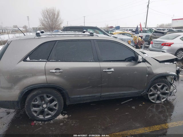 5XYKT4A64FG635185 KIA SORENTO LX