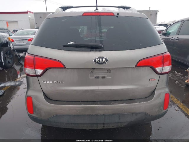 5XYKT4A64FG635185 KIA SORENTO LX