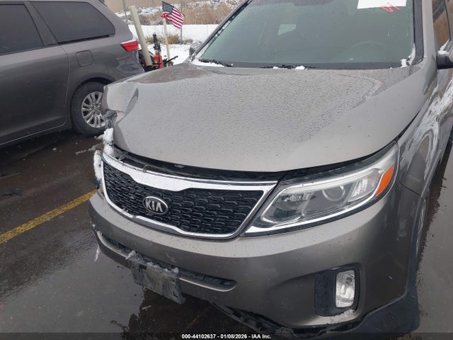 5XYKT4A64FG635185 KIA SORENTO LX