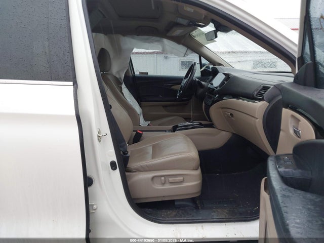 5FNYF6H03KB037895 Honda Pilot Elite