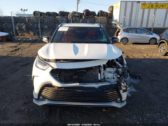 5TDJZRBH4MS124941 Toyota Highlander Xse