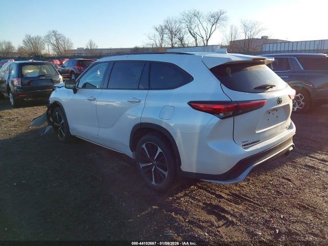 5TDJZRBH4MS124941 Toyota Highlander Xse