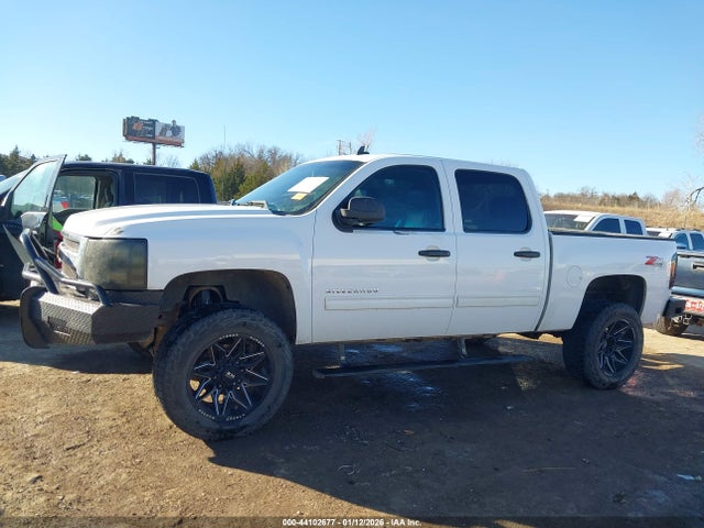 Продаж на аукціоні авто 2013 Chevrolet Silverado 1500 Lt, vin: 3GCPKSE76DG236065, номер лоту: 44102677