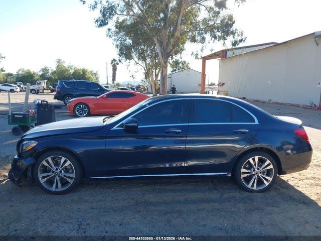 55SWF4JBXHU228549 Mercedes-Benz C 300