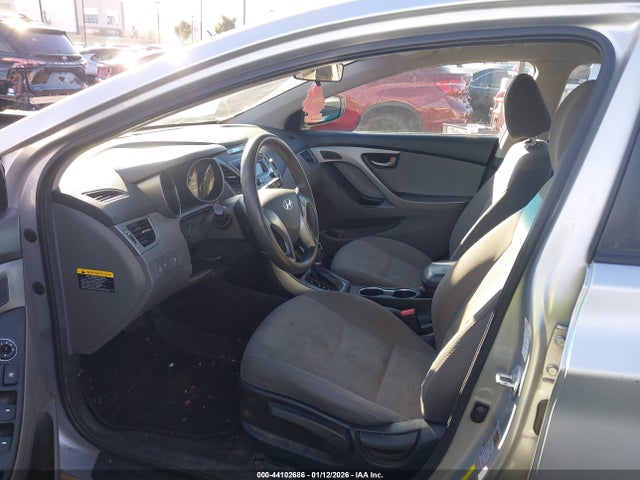 5NPDH4AE9EH464619 Hyundai ELANTRA SE
