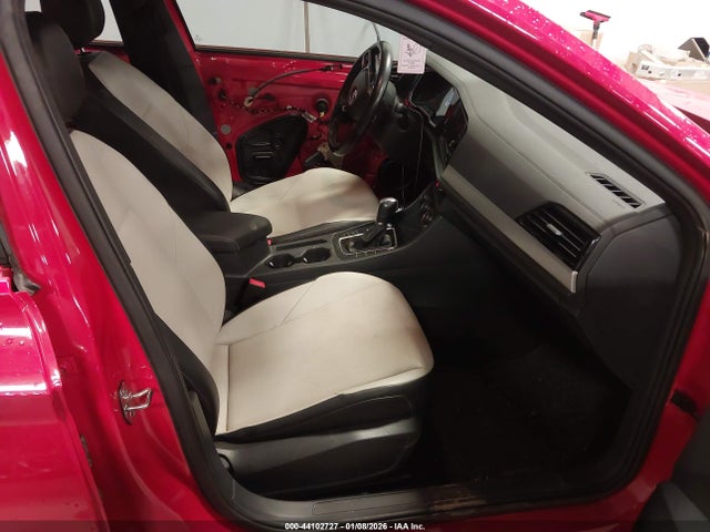 Продаж на аукціоні авто 2019 Volkswagen Jetta 1.4t R-line/1.4t S/1.4t Se, vin: 3VWC57BU6KM107784, номер лоту: 44102727