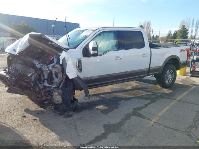 Ford F-250 King Ranch 2017 1FT7W2BT4HED86257 Image 2