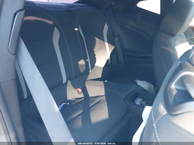 Chevrolet Camaro 1lt 2018 1G1FB1RX7J0183367 Image 8