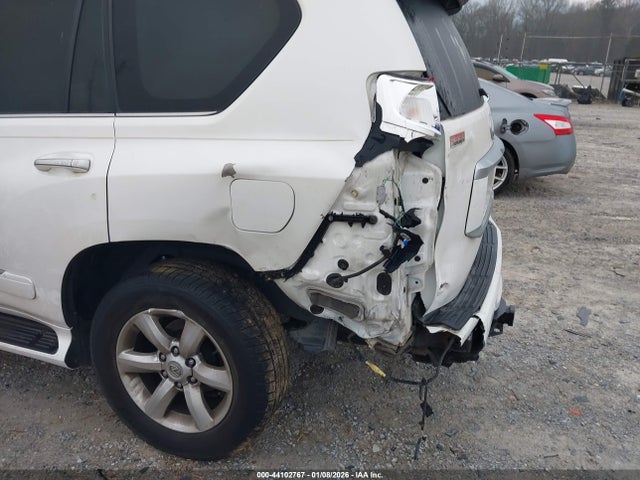 Продажа на аукционе авто 2013 Lexus Gx 460, vin: JTJBM7FX0D5059145, номер лота: 44102767