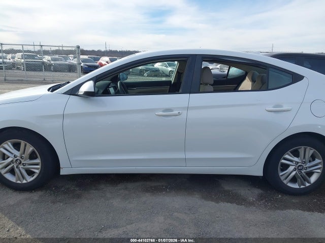 2019 Hyundai Elantra Sel მანქანა იყიდება აუქციონზე, vin: 5NPD84LF5KH414625, აუქციონის ნომერი: 44102768