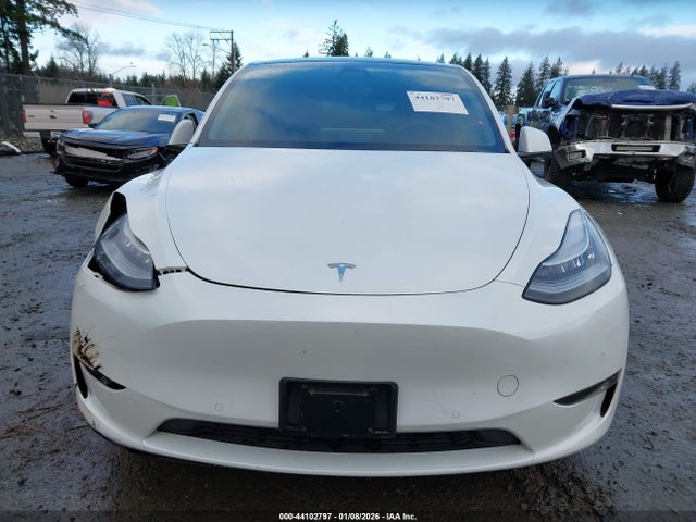 5YJYGDEF7LF004264 Tesla Model Y Long Range Dual Motor All-wheel Drive/performance Dual Motor All-wheel Drive