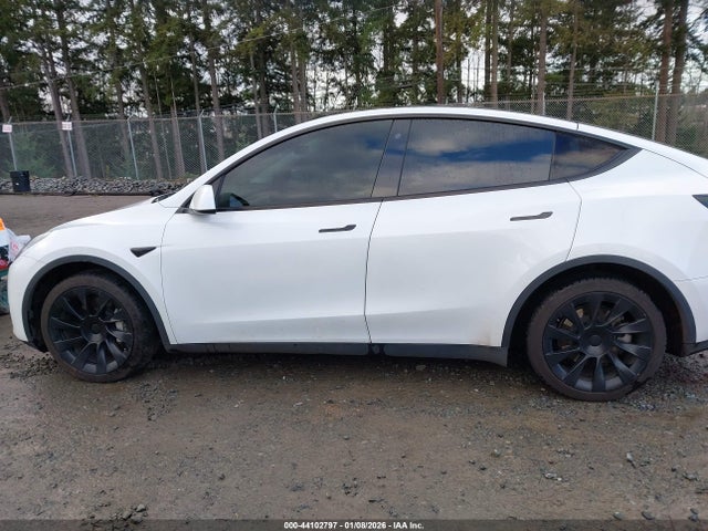 5YJYGDEF7LF004264 Tesla Model Y Long Range Dual Motor All-wheel Drive/performance Dual Motor All-wheel Drive