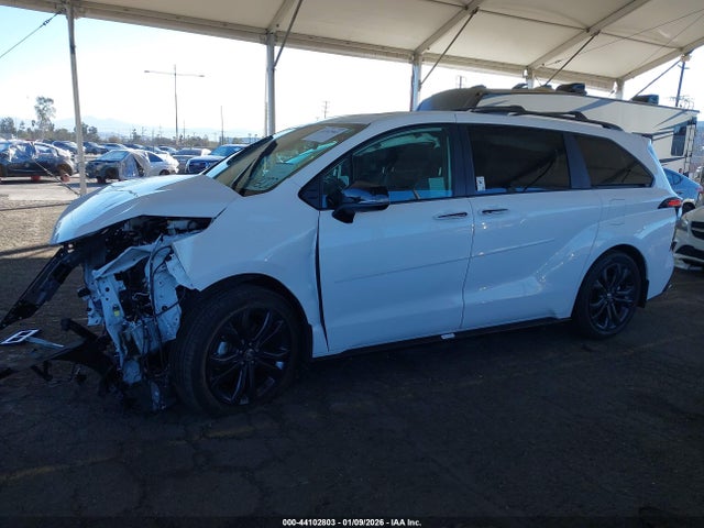 5TDCRKEC6SS256497 Toyota Sienna Xse