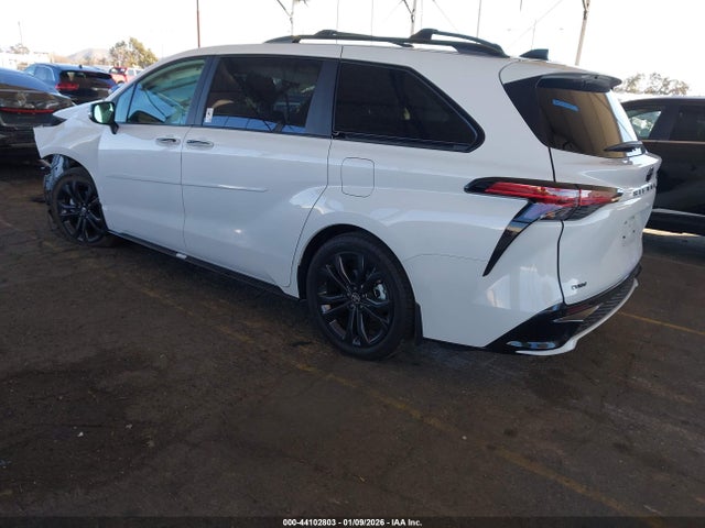 5TDCRKEC6SS256497 Toyota Sienna Xse