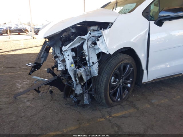5TDCRKEC6SS256497 Toyota Sienna Xse