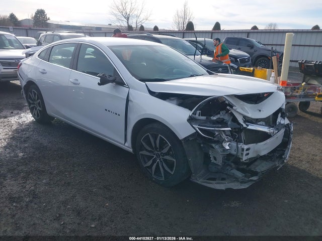 1G1ZG5ST6NF113231 Chevrolet Malibu Fwd Rs